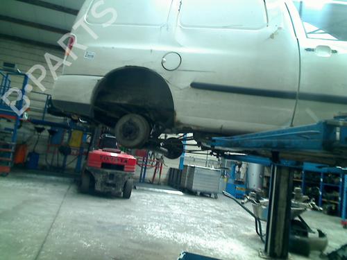 Bagaksel Bagaksel VW CADDY II Box Body/MPV (9K9A) 1.9 SDI (64 hp) 34650510 34650510