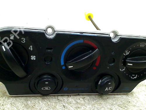 Used Climate control Climate control FORD FIESTA V (JH_, JD_) 1.4 TDCi (68 hp) 34654254 34654254