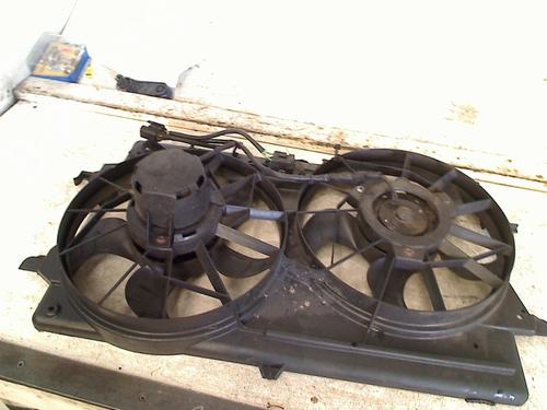 radiator-fan-ford-focus-i-turnier-dnw-1999-2000-2001-2002-2003-2004-2005-2006-2007-34655203 main image
