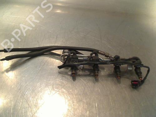 Used Injection rail Injection rail AUDI A4 B5 (8D2) 1.8 (125 hp) 34681112 34681112