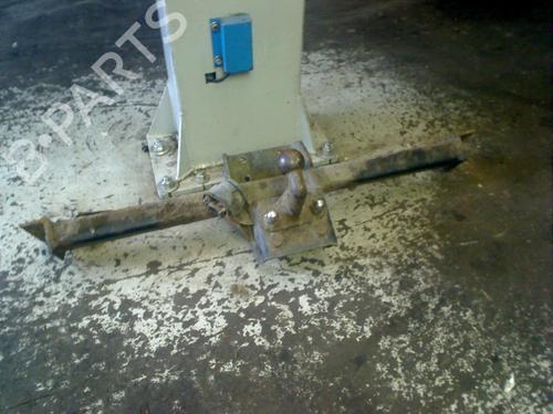 Used Tow ball/Mechanism Tow ball/Mechanism DAIHATSU FEROZA Soft Top (F300) 1.6 i 16V (95 hp) 34671357 34671357
