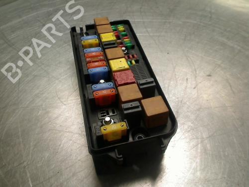 Used Fuse box Fuse box SAAB 9-3 Estate (E50) 1.9 TiD (120 hp) 34686255 34686255
