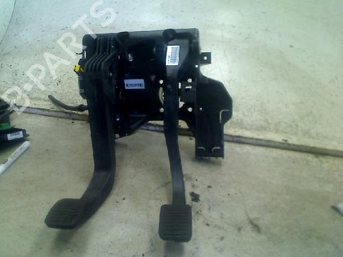 Used Pedal Pedal CITROËN JUMPER II Van 2.2 BlueHDi 140 (140 hp) 34674961 34674961