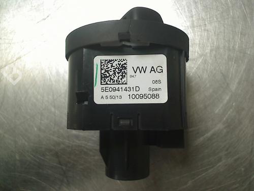 Headlight switch SKODA OCTAVIA III Combi (5E5, 5E6) 1.6 TDI | BP34690672I24 - Image 3