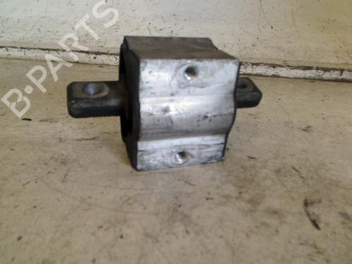 Used Gearbox mount Gearbox mount MERCEDES-BENZ C-CLASS Coupe (CL203) C 200 CDI (203.707) (122 hp) 34672684 34672684