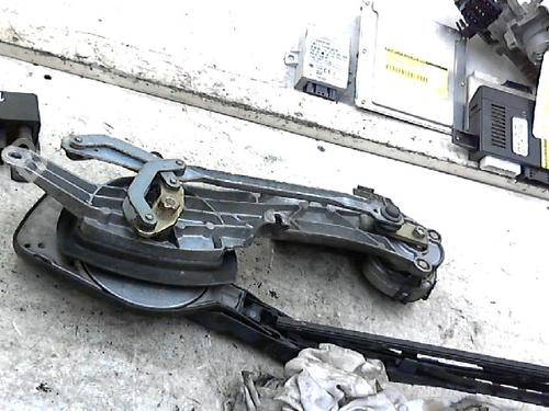 Used Front wiper motor Front wiper motor MERCEDES-BENZ E-CLASS (W210) E 200 CDI (210.007) (102 hp) 34653314 34653314