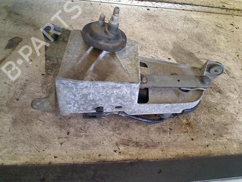 Used Front wiper motor Front wiper motor RENAULT TWINGO I (C06_) 1.2 (C066, C068) (58 hp) 34657646 34657646