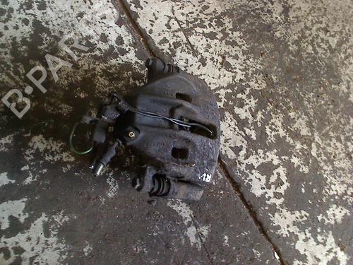 Used Right front brake caliper Right front brake caliper PEUGEOT 806 (221) 2.0 (121 hp) 34663208 34663208