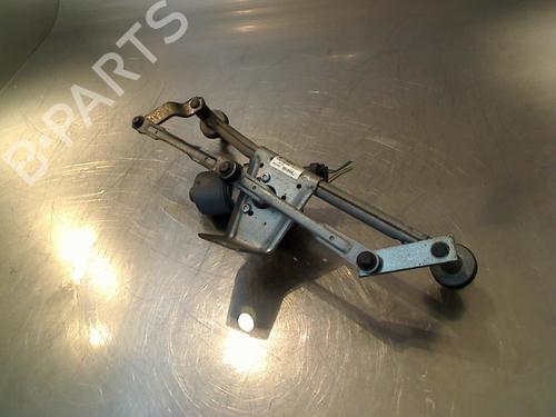 Used Front wiper motor Front wiper motor PEUGEOT 206 Hatchback (2A/C) 1.4 i (75 hp) 34678234 34678234
