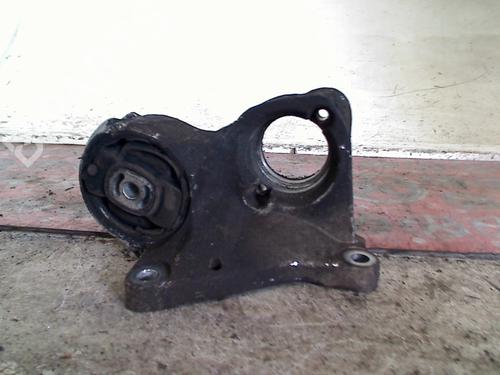 Used Engine mount Engine mount PEUGEOT PARTNER Box Body/MPV (5_, G_) 2.0 HDi (90 hp) 34661801 34661801
