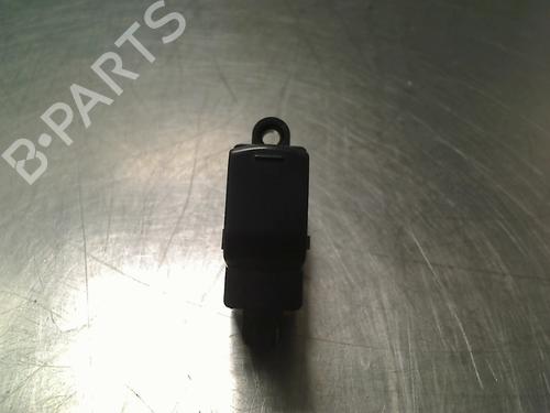 Comutador Comutador NISSAN MICRA III (K12) 1.2 16V (65 hp) 34688525 34688525