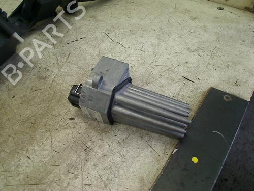 heater-resistor-bmw-5-e39-1995-1996-1997-1998-1999-2000-2001-2002-2003-34656535 main image