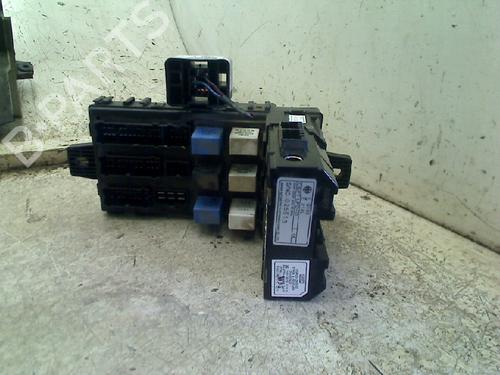 Used Fuse box Fuse box HYUNDAI SANTA FÉ I (SM) 2.4 16V 4x4 (146 hp) 34675612 34675612