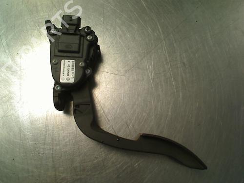 Used Pedal Pedal 39528689 39528689