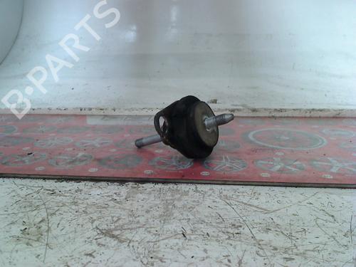 Used Engine mount Engine mount RENAULT CLIO II (BB_, CB_) 1.6 16V (BB01, BB0H, BB0T, BB14, BB1D, BB1R, BB2KL, BB3G... (107 hp) 34660502 34660502
