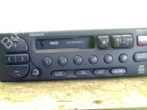 Used Radio Radio RENAULT ESPACE III (JE0_) 2.0 16V (JE0N, JE0L, JE02) (140 hp) 34654673 34654673