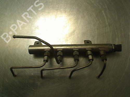 Used Injection rail Injection rail OPEL SIGNUM Hatchback (Z03) 1.9 CDTI (F48) (120 hp) 34691807 34691807