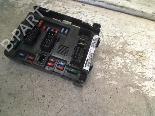 fuse-box-peugeot-206-sw-2ek-2002-34664110 main image