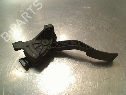 Pedal Pedal MITSUBISHI COLT VI (Z3_A, Z2_A) 1.3 (Z21A) (95 hp) 34679800 34679800