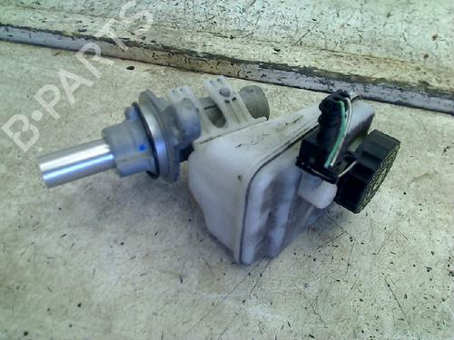 Used Brake master cylinder Brake master cylinder 34675918 34675918