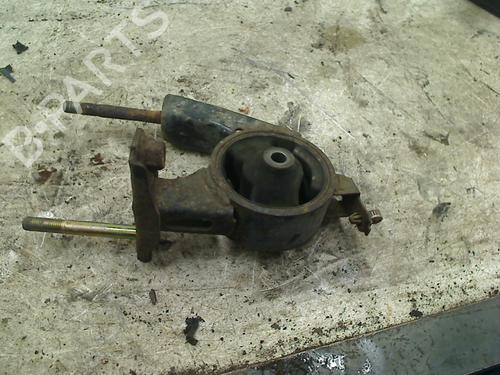 Used Engine mount Engine mount TOYOTA YARIS (_P1_) 1.0 (SCP10_, SCP10R) (68 hp) 34658064 34658064
