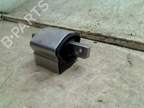 Used Engine mount Engine mount MERCEDES-BENZ E-CLASS T-Model (S210) E 220 T CDI (210.206) (125 hp) 34676211 34676211