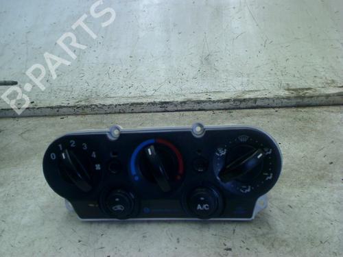 Used Climate control Climate control FORD FIESTA V (JH_, JD_) 1.4 TDCi (68 hp) 34671773 34671773