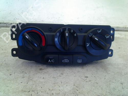 climate-control-kia-rio-i-hatchback-dc-2000-2001-2002-2003-2004-2005-2006-34668030 main image