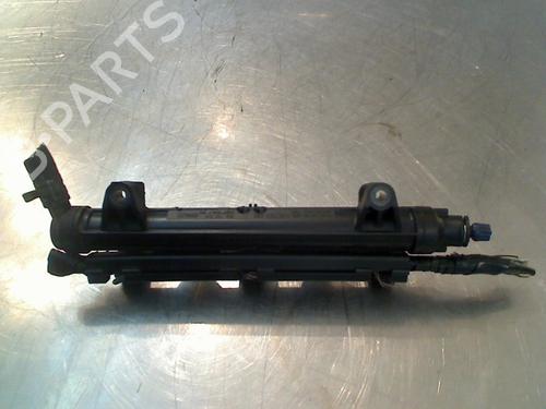 Used Injection rail Injection rail VW POLO IV (9N_, 9A_) 1.2 12V (64 hp) 34678467 34678467