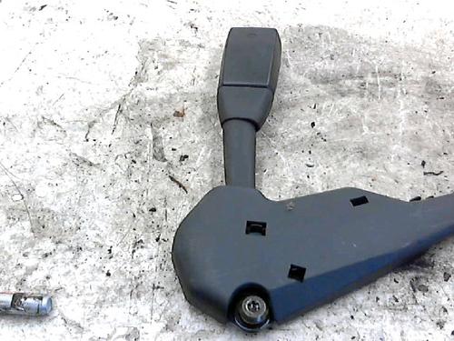 seat-buckle-bmw-5-e39-1995-1996-1997-1998-1999-2000-2001-2002-2003-34653422 main image