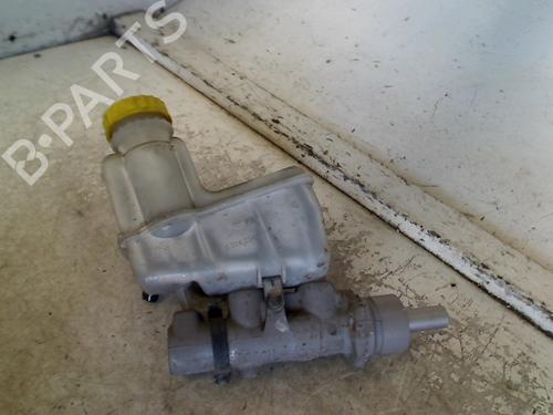brake-master-cylinder-fiat-stilo-multi-wagon-192_-2003-2004-2005-2006-2007-2008-34664901 main image