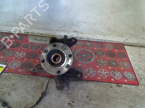 Used Right front steering knuckle Right front steering knuckle RENAULT SCÉNIC II (JM0/1_) 1.6 (JM0C, JM0J, JM1B) (113 hp) 34662145 34662145