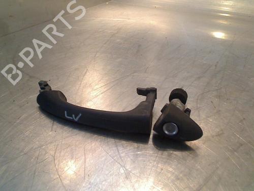 front-left-exterior-door-handle-mercedes-benz-c-class-t-model-s203-2001-2002-2003-2004-2005-2006-2007-34680737 main image