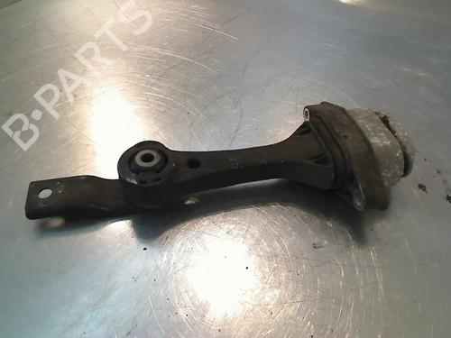 Used Engine mount Engine mount VW GOLF IV (1J1) 1.6 (100 hp) 34678324 34678324