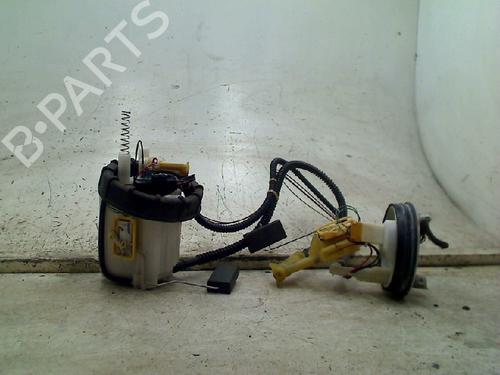 Used Fuel pump Fuel pump MERCEDES-BENZ C-CLASS (W203) C 180 Kompressor (203.046) (143 hp) 34674870 34674870