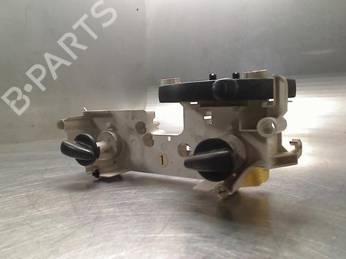 Used Climate control Climate control TOYOTA YARIS VERSO (_P2_) 1.3 (NCP20_, NCP22_, NCP20R, NCP22R) (86 hp) 34689951 34689951