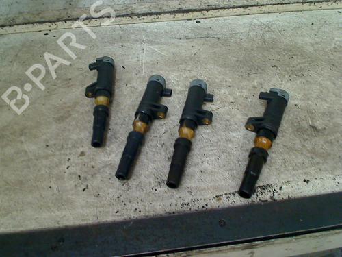 Used Ignition coil Ignition coil RENAULT CLIO II (BB_, CB_) 1.6 16V (BB01, BB0H, BB0T, BB14, BB1D, BB1R, BB2KL, BB3G... (107 hp) 34657929 34657929