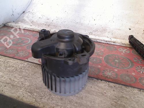 Used Heater blower motor Heater blower motor SMART FORFOUR (454) 1.5 (454.032) (109 hp) 34661547 34661547