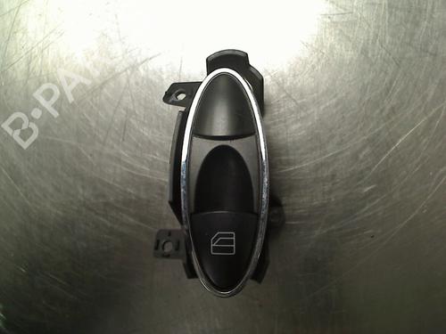 switch-mercedes-benz-cls-c219-2004-2005-2006-2007-2008-2009-2010-2011-34689294 main image