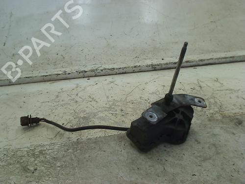 Used Front wiper motor Front wiper motor VOLVO V70 I (875, 876) 2.4 (140 hp) 34662736 34662736
