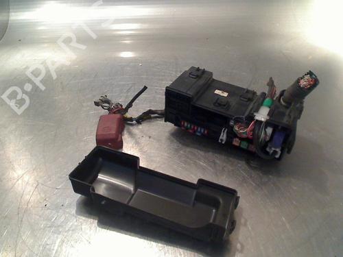 Used Fuse box Fuse box 34681447 34681447