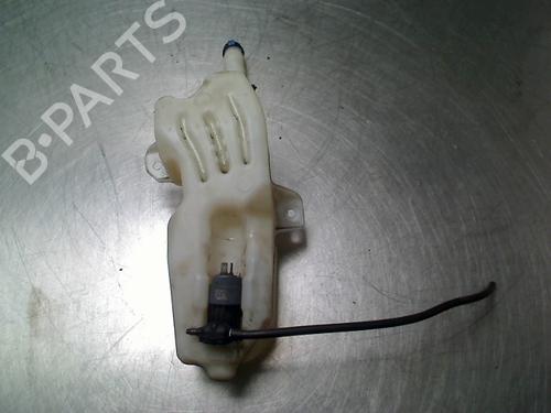 Used Windscreen washer tank Windscreen washer tank FIAT PANDA (169_) 1.2 (169AXF2A, 169AXF1A) (69 hp) 34689817 34689817