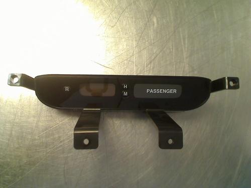 Used Display monitor Display monitor KIA CARENS III MPV (UN) 2.0 CVVT (144 hp) 40266569 40266569