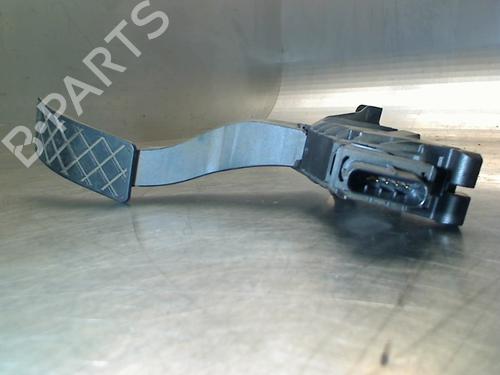 Pedale Pedale SKODA OCTAVIA III Combi (5E5, 5E6) 1.6 TDI (105 hp) 34690720 34690720
