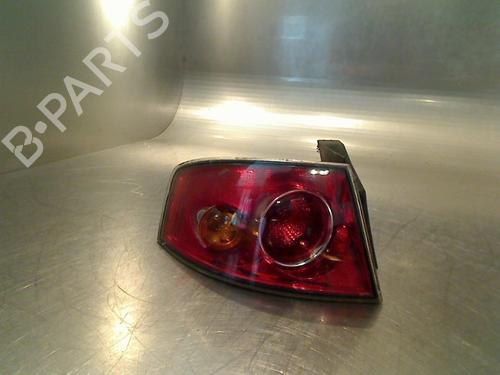 left-taillight-seat-ibiza-iii-6l1-2002-2003-2004-2005-2006-2007-2008-2009-34681636 main image