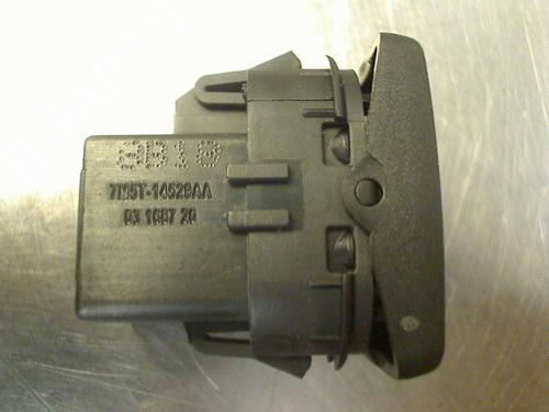 Switch FORD FOCUS II (DA_, HCP, DP) 1.6 | BP34691924I30 - Image 3