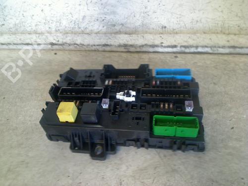 Used Fuse box Fuse box OPEL ASTRA H (A04) 1.6 (L48) (105 hp) 34671109 34671109