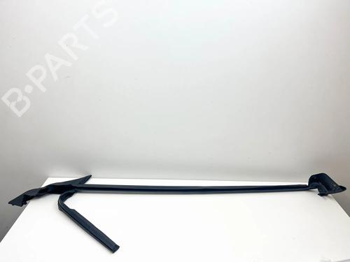 Dørliste Dørliste MERCEDES-BENZ SL (R231) 500 (231.473) (435 hp) 36130646 36130646