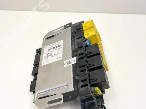 Used Fuse box Fuse box 36130951 36130951
