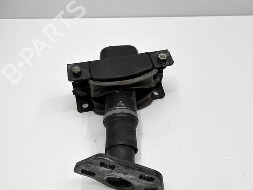 Used Front bumper bracket Front bumper bracket MERCEDES-BENZ SL (R107) 560 SL (107.048) (230 hp) 36414271 36414271